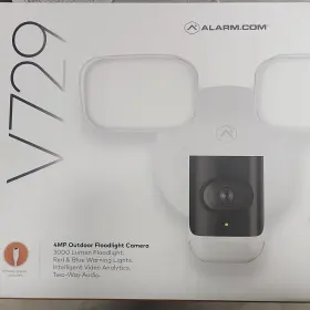 Adc-v729 Alarm.com V729 4mp Outdoor Floodlight Camera 3000 Lumen Red And Blue Lights