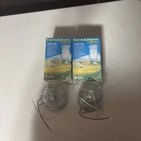 Vp141-6 American Fluorescent 037949240266 Vaportight Light Wire Guard Farm Home Lot Of 2