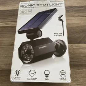 Bell And Howell 080313071119 Bionic Spotlight Deluxe Solar Powered Open Box/am