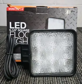 1492119 Buyers Products Company Led 5-1/4 Inch Square Flood Light - Read