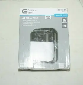 1003 Commercial Electric 852970008346 Led Wall Pack 939 873