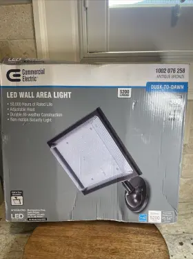 Dw8899abz-b Commercial Electric 46-watt Bronze Outdoor Led Street Lamp Flood Light