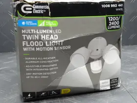 Commercial Electric Is08a240030whth Multi-lumen Led Twin Head Flood Light With Motion Sensor