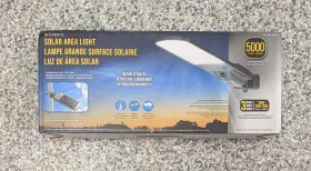 1806387 Costco Sol-r-brite Solar Area Street Light 5000 Lumens Led Motion Activated Unused