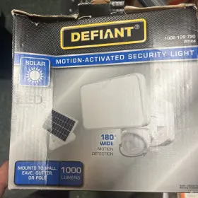 Defiant 016963371675 Dusk-to-dawn Motion Security Solar 180 Degrees White Led 1000lumens