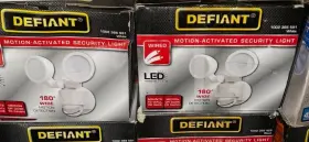 Defiant 080083726776 Motion Security Light Led 180 Degree Detection Open Box