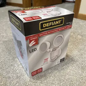 Dfi-5852-wh Defiant Outdoor Led Motion Security Light 180 White 1250lm. Blowout Open Box