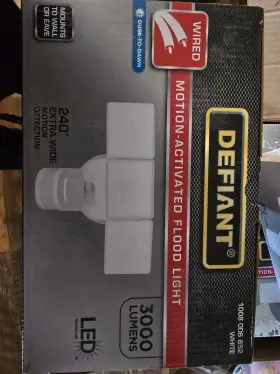 Is06a300025w-01 Defiant 240 Degree White 3 Head Motion Activated Led Flood Light 1008 006 852