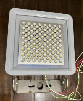 Flw466nc4ng Dialight Duro Flood Led Floodlight 15k 5000k Cw 100-277v 130w