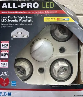 Rev32735mw Eaton 080083721900 All-pro Led Triple Head Security Floodlight 2400 Lumens White New