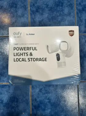 Eufy T8420x Brand New Security Floodlight 1080p Full Hd Camera White