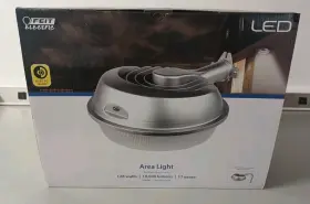 Feit Electric 017801737974 Dusk To Dawn Hardwired Led Silver Area Light 128 Watts 10 000 Lumens