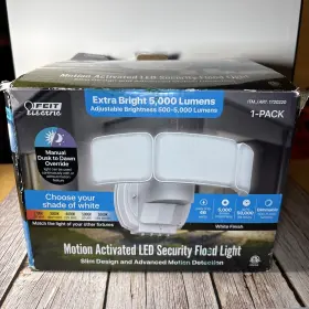 500-5 Feit Electric 017801763386 Motion Activated Triple Head Security Flood Light 000 Lumens