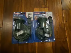 First Alert 718122849772 Outdoor Flood Light Holder Set Of 2 Floodlight Fixture Green