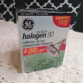 20769 Ge 043168207591 Nib Spotlight Halogen 90 Watts Outdoor Bulb 4 Yr 1410 Lumens 6000 Patio