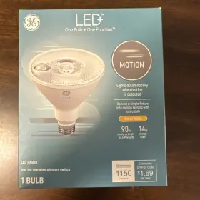 Ge 043168523943 Led Flood Bulb Motion-sensor 15-watts 1200 Lumens Warm White
