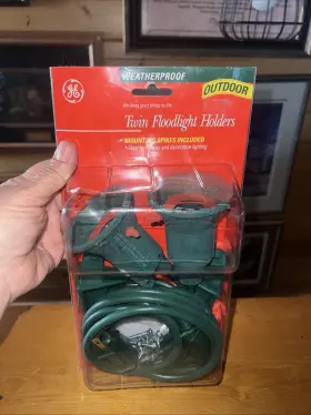 Ge 803993362595 Outdoor Twin Floodlight Holder Yard Stake Mount Included. New Weatherproof