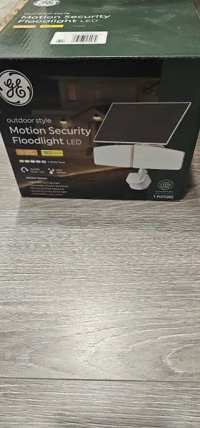 Outsc2shls1805cwtn-1p Ge Motion Sensor Led Solar Flood Light Outdoor Waterproof 1800 Lumens Ip65