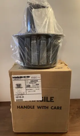 1010-h Hadco 4/06 Wet Location Beacon Pathway Light Heavy Duty 120v 100wp