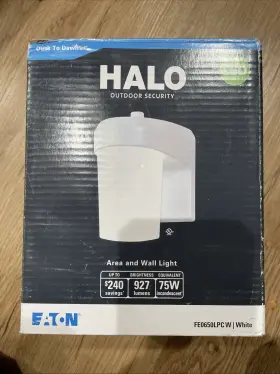 Fe0650lpcw Halo Dusk To Dawn 927 Lumens Led Outdoor Security Light/area And Wall Light