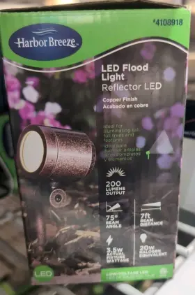4108918 Harbor Breeze 822985533324 200 Lumen 3.5 Watt Plug In Led Flood Light Copper Finish #4108918