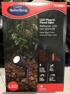 4108921 Harbor Breeze 840623115077 550 Lumen 5.3 Watt Plug In Led Flood Light #4108921