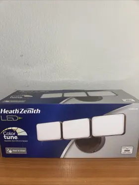 Hz-8814 Heath Zenith 3 Light Integrated Led Outdoor Dusk To Dawn Bronze New