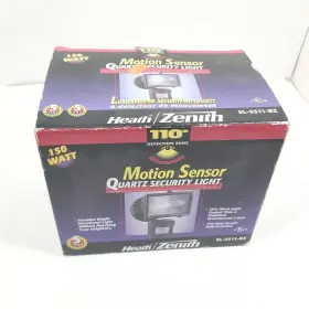 Heath/zenith 016963551107 Motion Sensor Security Light Quartz Wall Mount