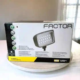 Hubbell 785988033638 Fml-52-4k-pcu Led Flood Light 52w 4000k Photocell Outdoor