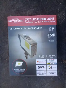 Kt-fled100-r1a-unv-8csb-vdim Keystone Xfit Led Flood Light. 4725 Lumens. 35w. Kt-fled35-r1a-unv-8csb-vdim