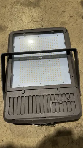 B18165c Ledmyplace 4/b18165c Duraguard Kh45y Orange Color Led Flood Light