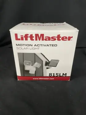 Liftmaster 012381998159 Motion Activated Solar Light Model 815lm-free Shipping/open Box