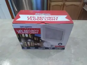 94150-wh5 Lights Of America Led Flood Light Security Fixture New Old Stock Mrrkb