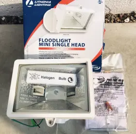 E111511 Lithonia Lighting Floodlight Mini Single Head White Finish 150 Watt Quartz Halogen Security Light