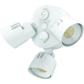 Edhgxled3rhalosww2120pewhm2 Lithonia Lighting White Led Tri-head Outdoor Security Flood Light Dusk-to-dawn Adjustable 4100lm