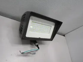 Tmfl-led-5l-w-unv-dim40-bza Lsi Industries Flood Light Led Medium
