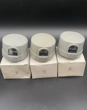 105-130v Lumatrol P2275 Lot Of 3 Photocontrol Outdoor Light Sensor 1800va