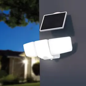 Lutec 744759645746 Solar Motion Security Light 2500lm 3-head Pir Sensor 180 Adjustable- New