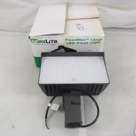 14101554 Maxlite Floodmax Large Led Flood Light With Slipfitter Knuckle Mount 120w 4000k