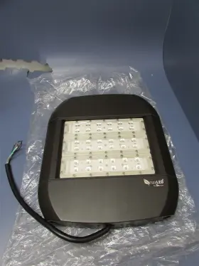 Qm-3au7t440n-b Maxlite New Quadromax Led Fixture 120-277v