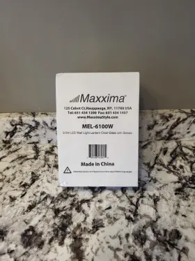 Mel-600w Maxxima 9.5w Led Wall Light Lantern Clear Glass With Sensor