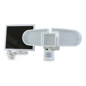 22245 Nature Power New 205 Led Triple Head Solar Security Light Integrated Panel