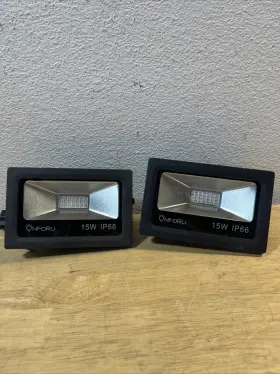 Uflau003102 Onforu 2 Pack 15w Led Flood Light Ip66 100-240v Ac 50/60hz