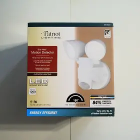 Patriot 884656377910 Lighting Motion Sensing Dual Head Security Light White Finish Nib