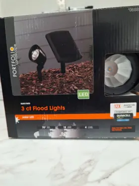 0688512 Portfolio Landscape Solar Led Flood Light - Black Finish