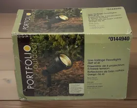 0144940 Portfolio 627442043909 Flood Lights 6 Pack Low Voltage- Item# Black Metal With Bulbs New