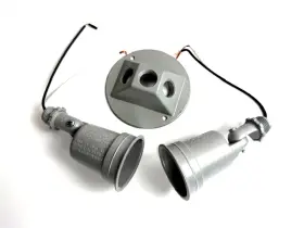 S500e-rl Red Dot Silver/gray Weatherproof Outdoor Flood Light Kit