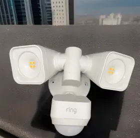 5w21s8-weno Ring Rng1046 Smart Lighting Floodlight T