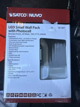 65-267 Satco Nuvo Led Small Wall Pack With Photocell New