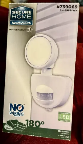 739069 Secure Home Health Zenith Heath/zenith Motion Activated Light 180 Degree #739069 Led No Wiring